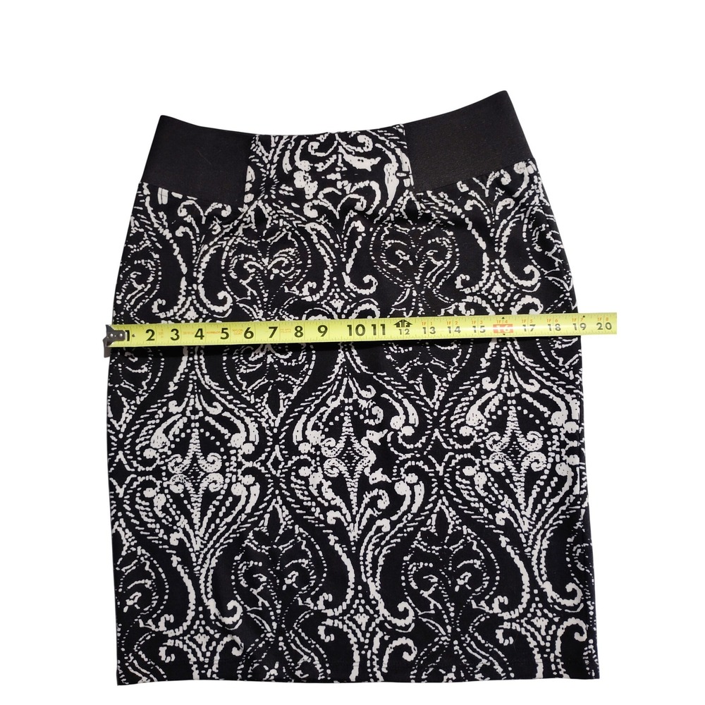 Roz & Ali Black White Damask‎ Print Pencil Skirt Womens Size 6 Back Zip Stretch - Picture 4 of 6